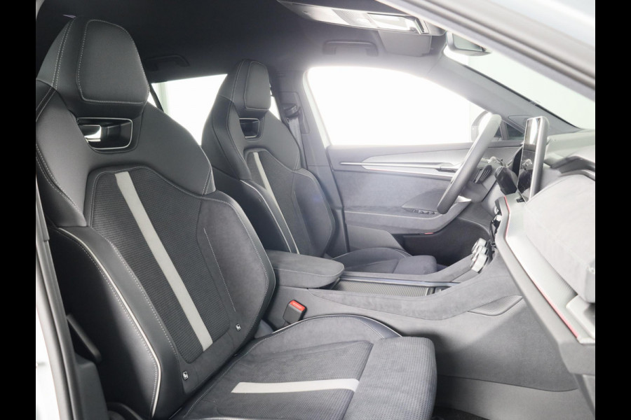 Škoda Kodiaq Sportline Business 1.5 TSI PHEV 204pk | Light & view pakket | Winter pakket | 20 inch lichtmetalen velgen | Parkeercamera