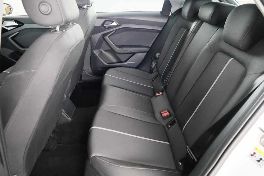 Audi A1 Sportback 25 TFSI Pro Line 95 pk S-Tronic | Navigatie via App | Parkeersensoren achter | Airco | Cruise control | Virtual cockpit |