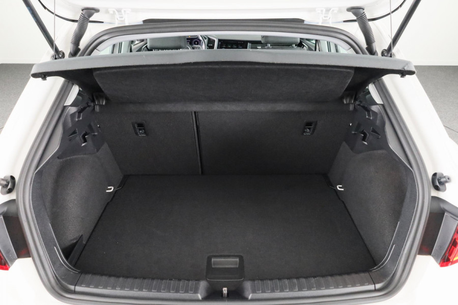 Audi A1 Sportback 25 TFSI Pro Line 95 pk S-Tronic | Navigatie via App | Parkeersensoren achter | Airco | Cruise control | Virtual cockpit |
