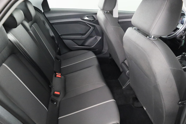 Audi A1 Sportback 25 TFSI Pro Line 95 pk S-Tronic | Navigatie via App | Parkeersensoren achter | Airco | Cruise control | Virtual cockpit |