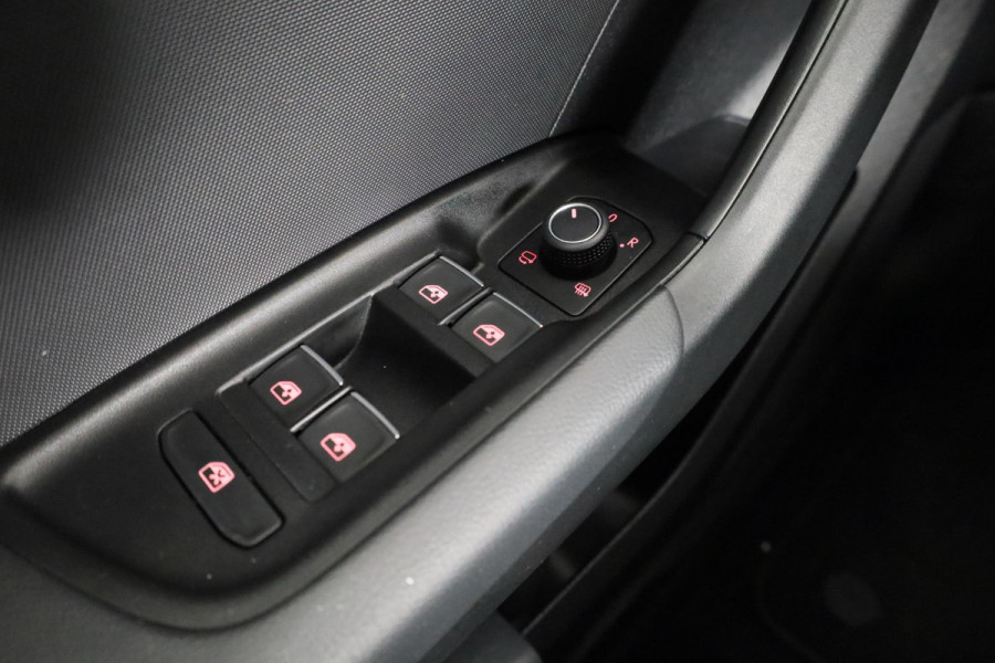Audi A1 Sportback 25 TFSI Pro Line 95 pk S-Tronic | Navigatie via App | Parkeersensoren achter | Airco | Cruise control | Virtual cockpit |