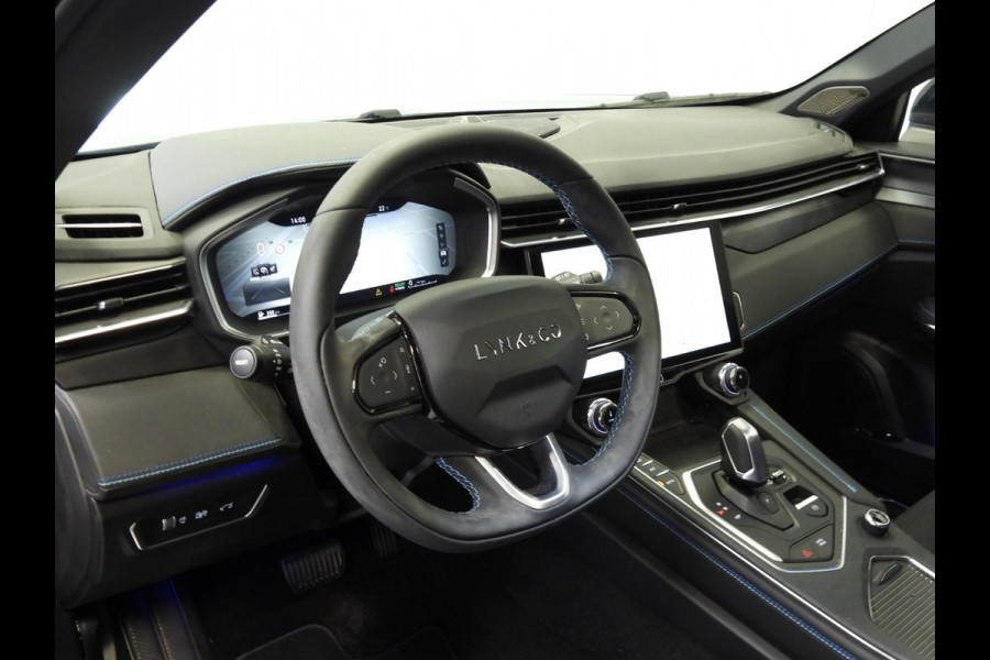 Lynk & Co 01 1.5 PHEV Plug-In ZWARTE HEMEL/360CAM/SCHUIFDAK/LED/20"LMV!