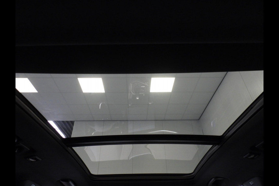 Lynk & Co 01 1.5 PHEV Plug-In ZWARTE HEMEL/360CAM/SCHUIFDAK/LED/20"LMV!