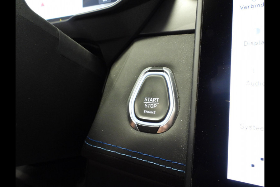 Lynk & Co 01 1.5 PHEV Plug-In ZWARTE HEMEL/360CAM/SCHUIFDAK/LED/20"LMV!