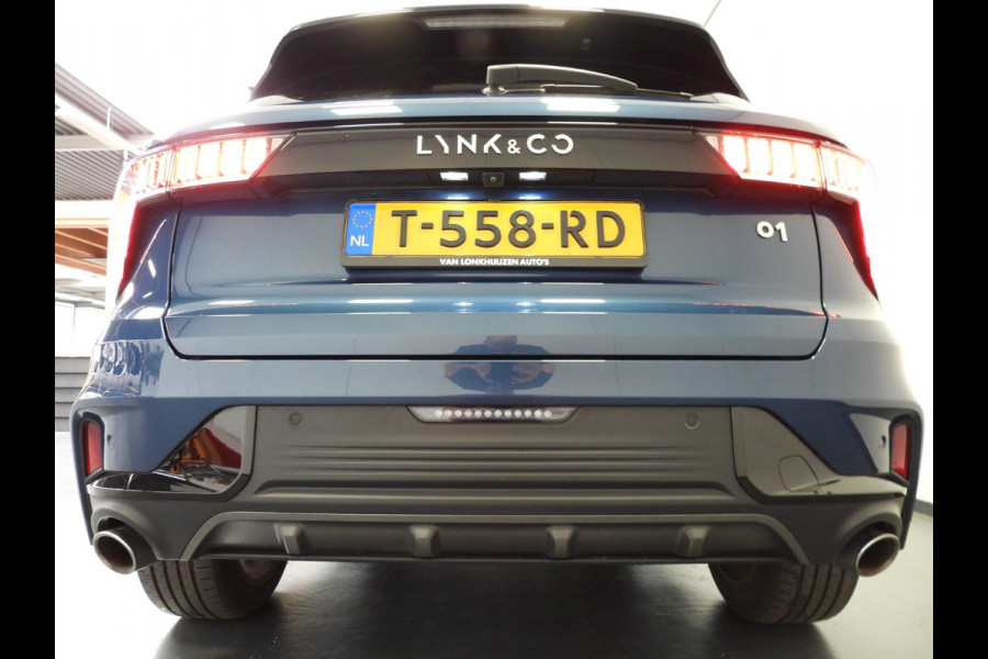 Lynk & Co 01 1.5 PHEV Plug-In ZWARTE HEMEL/360CAM/SCHUIFDAK/LED/20"LMV!
