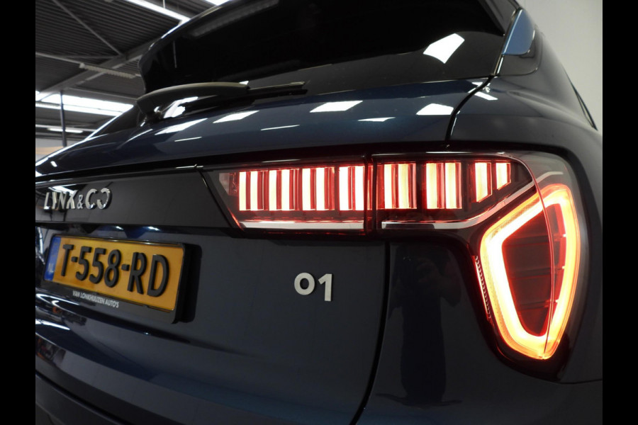 Lynk & Co 01 1.5 PHEV Plug-In ZWARTE HEMEL/360CAM/SCHUIFDAK/LED/20"LMV!