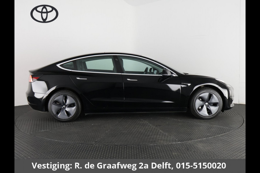Tesla Model 3 Standard RWD Plus 60 kWh | Navigatie | 1e eigenaar | Panoramadak | Camera | Leder |