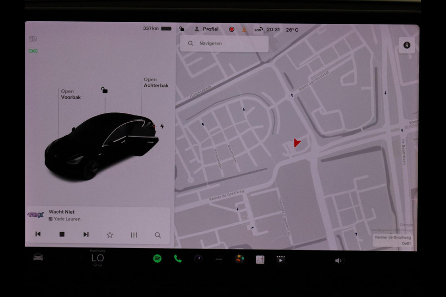 Tesla Model 3 Standard RWD Plus 60 kWh | Navigatie | 1e eigenaar | Panoramadak | Camera | Leder |