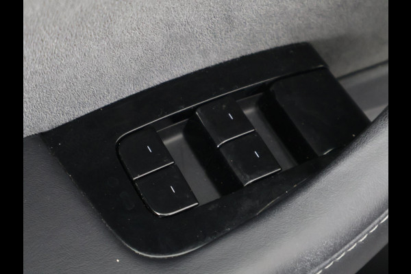Tesla Model 3 Standard RWD Plus 60 kWh | Navigatie | 1e eigenaar | Panoramadak | Camera | Leder |