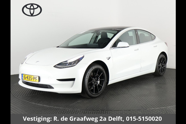 Tesla Model 3 Standard RWD Plus 60 kWh | ACCU 85% | 1e eigenaar | Navigatie | Panoramadak | Camera | Leder |