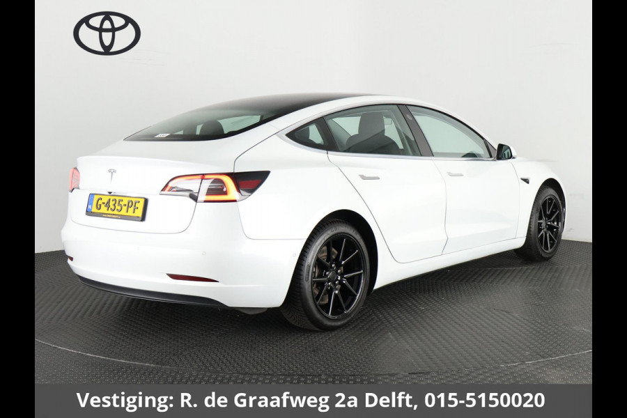 Tesla Model 3 Standard RWD Plus 60 kWh | ACCU 85% | 1e eigenaar | Navigatie | Panoramadak | Camera | Leder |