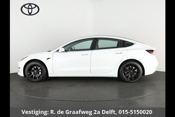 Tesla Model 3 Standard RWD Plus 60 kWh | ACCU 85% | 1e eigenaar | Navigatie | Panoramadak | Camera | Leder |