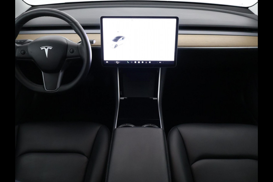 Tesla Model 3 Standard RWD Plus 60 kWh | ACCU 85% | 1e eigenaar | Navigatie | Panoramadak | Camera | Leder |