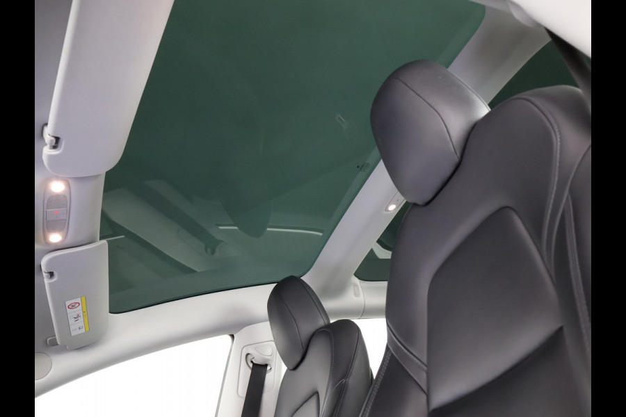 Tesla Model 3 Standard RWD Plus 60 kWh | ACCU 85% | 1e eigenaar | Navigatie | Panoramadak | Camera | Leder |
