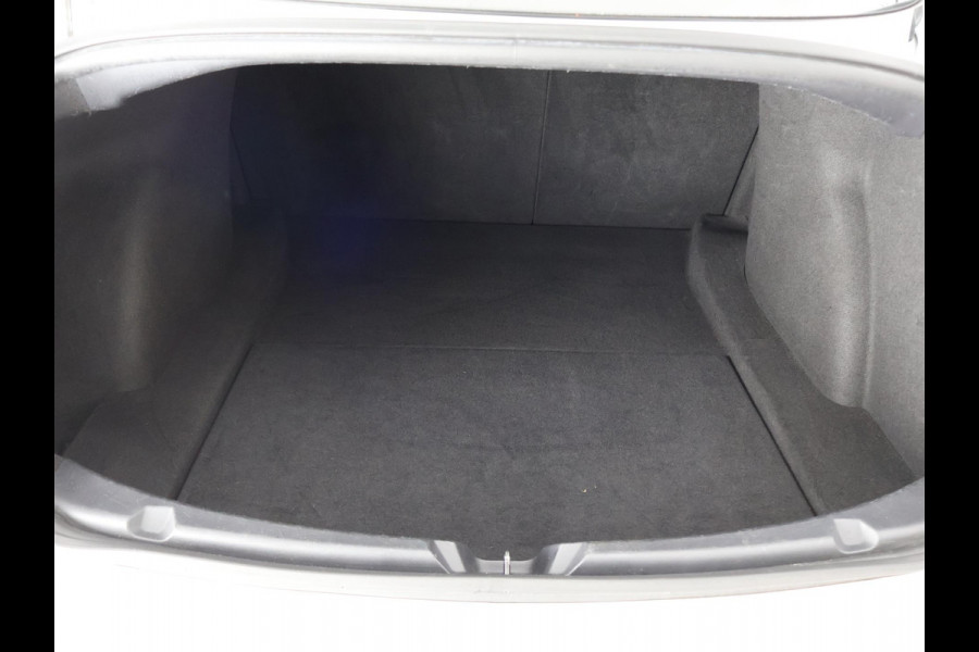 Tesla Model 3 Standard RWD Plus 60 kWh | ACCU 85% | 1e eigenaar | Navigatie | Panoramadak | Camera | Leder |