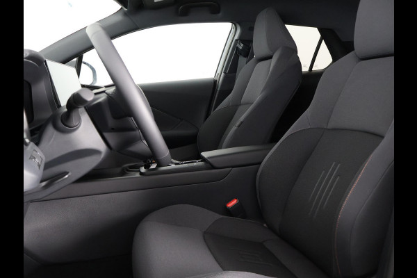 Toyota C-HR 1.8 Hybrid 140 Dynamic Bi-Tone | Stuur- & Stoelverwarming | Parkeersensoren | Apple Carplay & Android Auto |