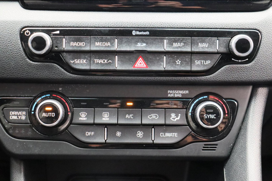 Kia Niro 1.6 GDi PHEV BusinessLine Trekhaak Stuur/Stoelverwarming Adaptieve/Cruise