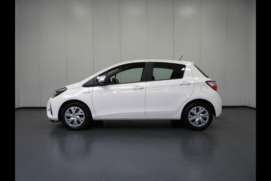 Toyota Yaris 1.5 Hybrid Active CLIMA/CAMERA/CRUISE/PDC!