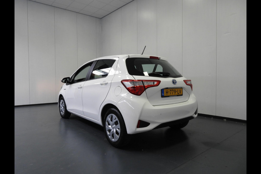 Toyota Yaris 1.5 Hybrid Active CLIMA/CAMERA/CRUISE/PDC!