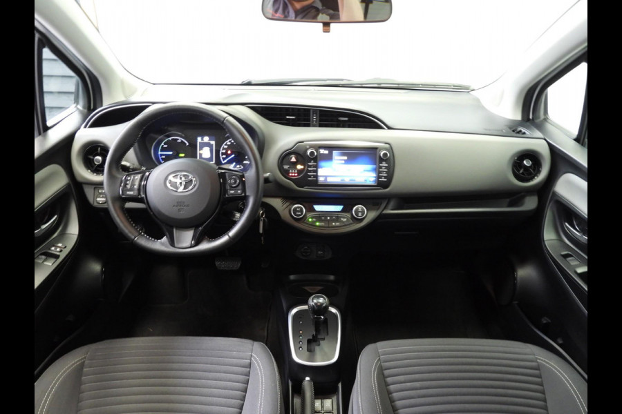 Toyota Yaris 1.5 Hybrid Active CLIMA/CAMERA/CRUISE/PDC!