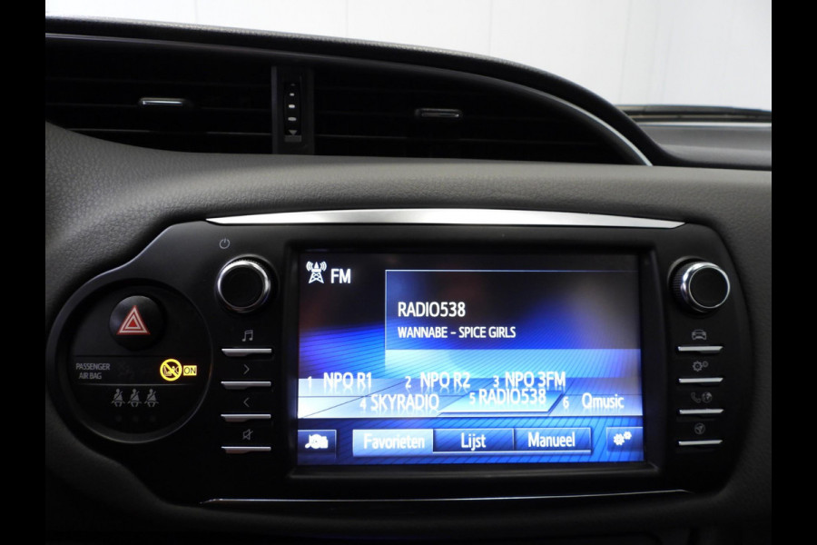 Toyota Yaris 1.5 Hybrid Active CLIMA/CAMERA/CRUISE/PDC!