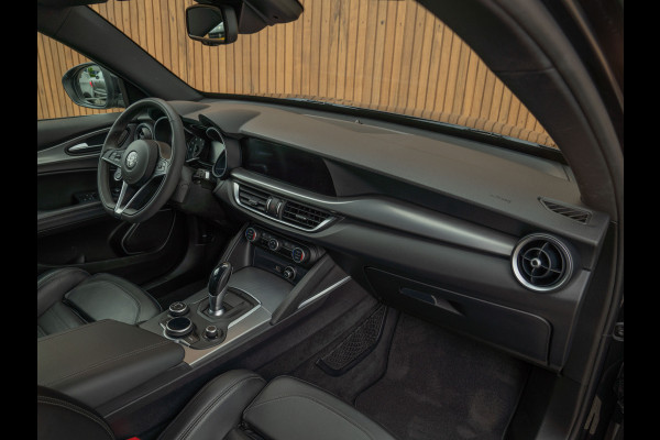Alfa Romeo Stelvio 2.0T AWD Super | Veloce stoelen