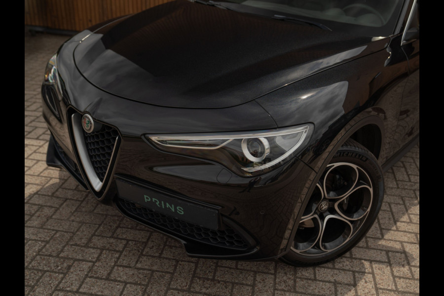 Alfa Romeo Stelvio 2.0T AWD Super | Veloce stoelen