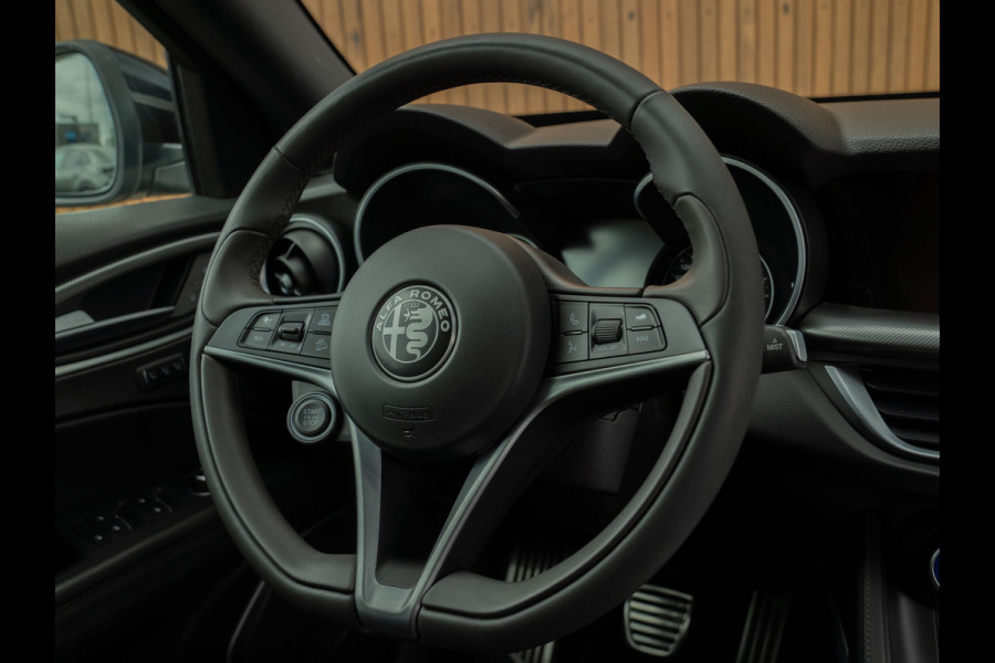 Alfa Romeo Stelvio 2.0T AWD Super | Veloce stoelen