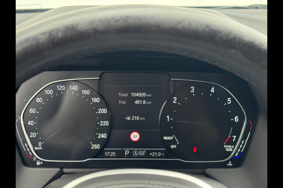 BMW 1-serie 118i High Executive M-PAKKET | NAVI | PDC |STOELVERWARMING