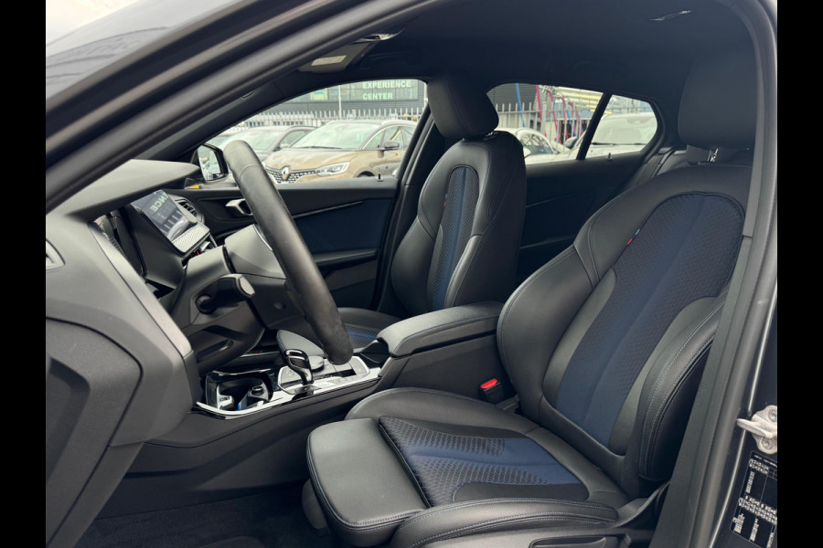 BMW 1-serie 118i High Executive M-PAKKET | NAVI | PDC |STOELVERWARMING