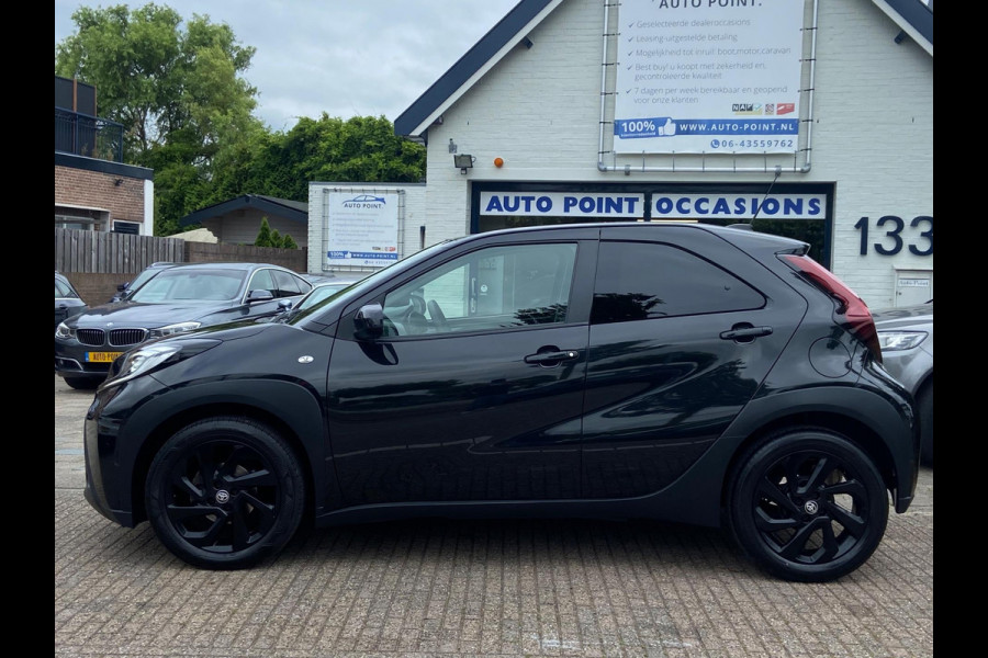 Toyota Aygo X 1.0 BLACKSTYLE/NAVI/CAMERA/LANE-ASSIST/9900KM!