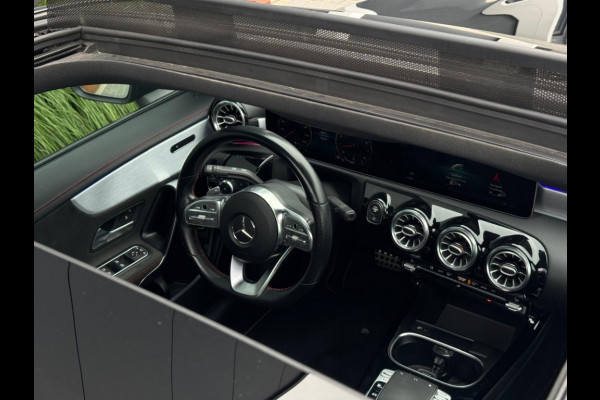 Mercedes-Benz CLA-Klasse 220 4M. Prem. Plus PANO NAVI SFEER SPORTVELGEN PDC ELEK PAKKET