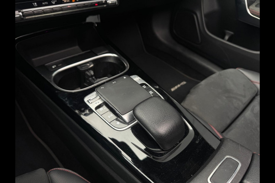 Mercedes-Benz CLA-Klasse 220 4M. Prem. Plus PANO NAVI SFEER SPORTVELGEN PDC ELEK PAKKET