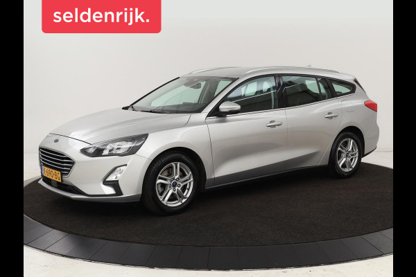Ford Focus 1.0 EcoBoost Hybrid Trend Edition Business | Camera | Carplay | Full LED | Navigatie | Sportstoelen | Airco | Cruise control | Parkeerhulp | Bluetooth