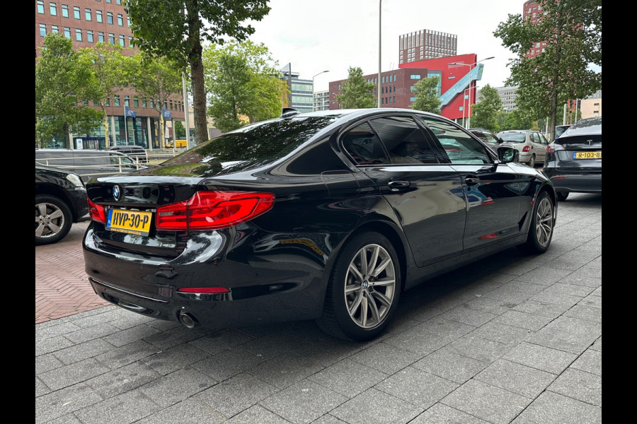 BMW 5 Serie 530i High Executive Aut Leer Navi Camera
