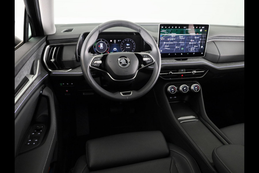 Škoda Kodiaq 1.5 TSI 204pk PHEV Business Edition | Trekhaak | Leder | Light & View | 19 inch | Elek. stoelen | Canton Sound | Stoelverwarming | Camera