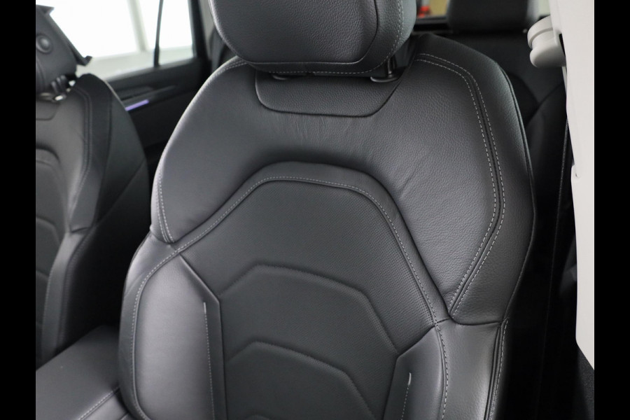 Škoda Kodiaq 1.5 TSI 204pk PHEV Business Edition | Trekhaak | Leder | Light & View | 19 inch | Elek. stoelen | Canton Sound | Stoelverwarming | Camera
