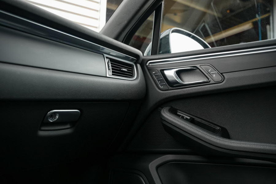 Porsche Macan 2.0 Panodak Memory Xenon PDC Cruise Stoelverw.
