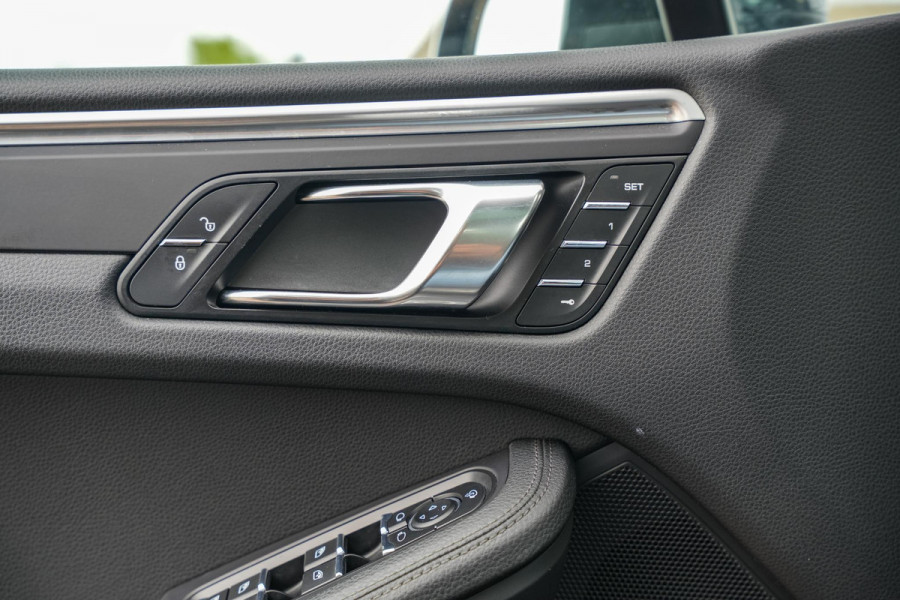 Porsche Macan 2.0 Panodak Memory Xenon PDC Cruise Stoelverw.