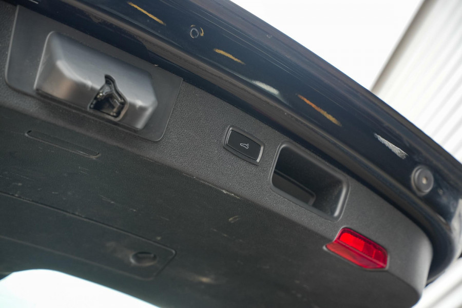 Porsche Macan 2.0 Panodak Memory Xenon PDC Cruise Stoelverw.