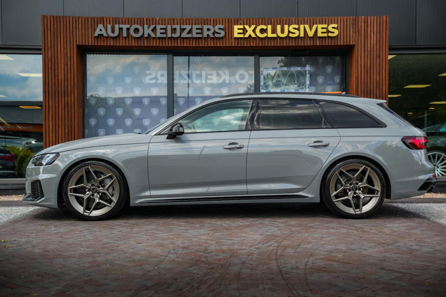 Audi A4 Avant 2.9 TFSI RS 4 quattro Panoramadak B&O Keramisch Leer ACC Camera