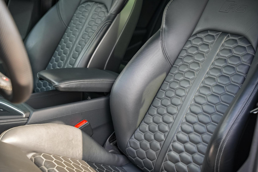 Audi A4 Avant 2.9 TFSI RS 4 quattro Panoramadak B&O Keramisch Leer ACC Camera