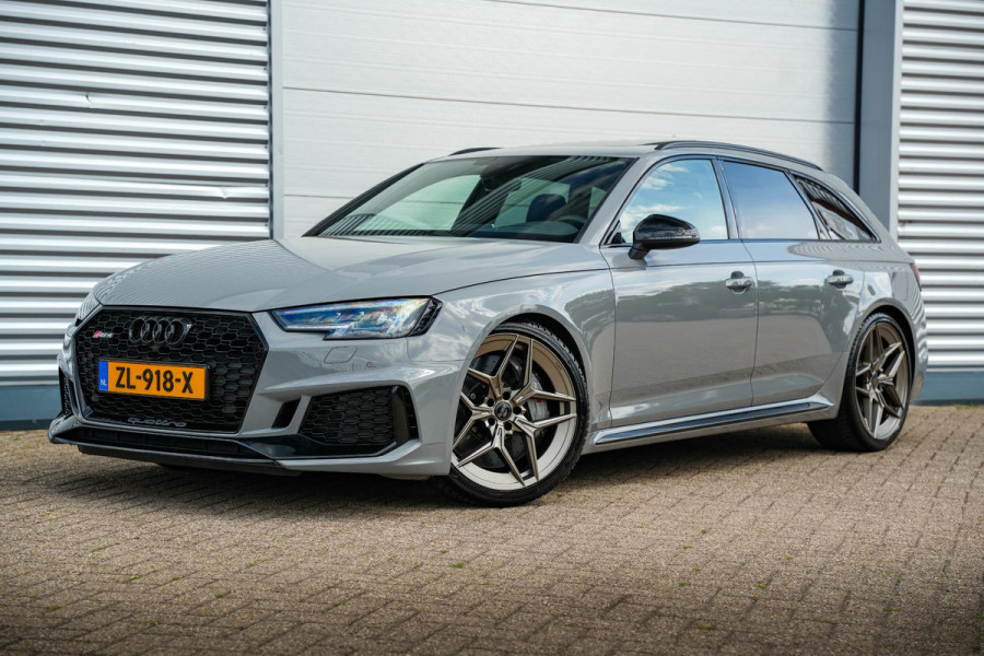 Audi A4 Avant 2.9 TFSI RS 4 quattro Panoramadak B&O Keramisch Leer ACC Camera
