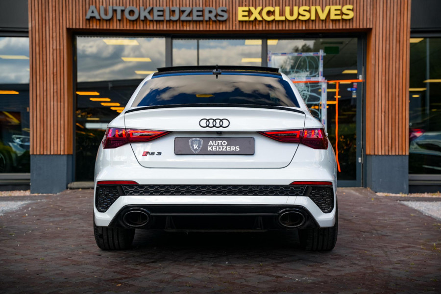 Audi A3 Limousine 2.5 TFSI RS 3 quattro Panoramadak B&O HUD ACC Hulk Edition