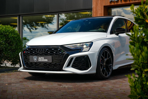 Audi A3 Limousine 2.5 TFSI RS 3 quattro Panoramadak B&O HUD ACC Hulk Edition