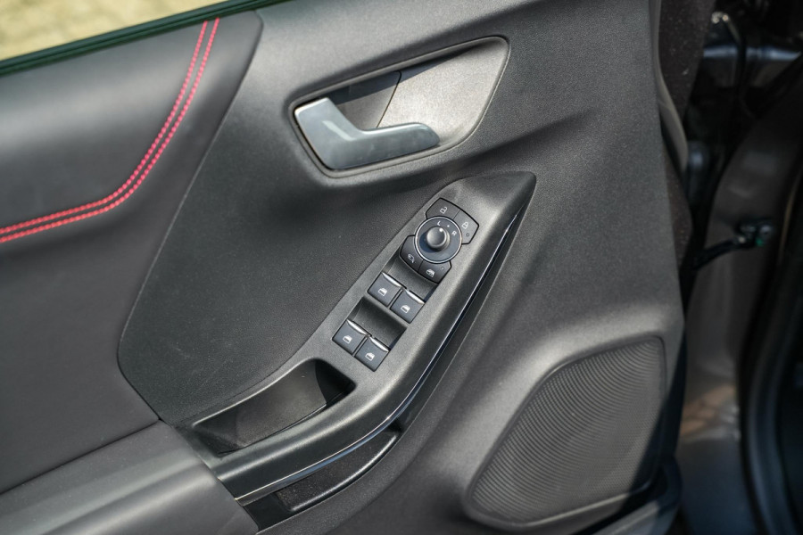 Ford Puma 1.5 EcoBoost ST-X Camera Cruise Performance Kuipstoelen Keyless