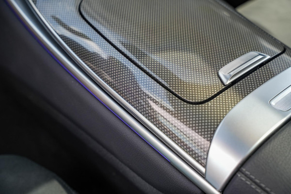 Mercedes-Benz GLC 220d 4MATIC AMG Line Panodak ACC Memory Trekhaak Ambient Keyless