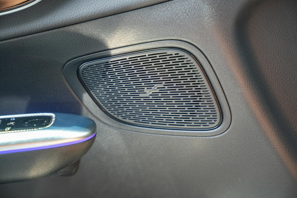 Mercedes-Benz GLC 220d 4MATIC AMG Line Panodak ACC Memory Trekhaak Ambient Keyless