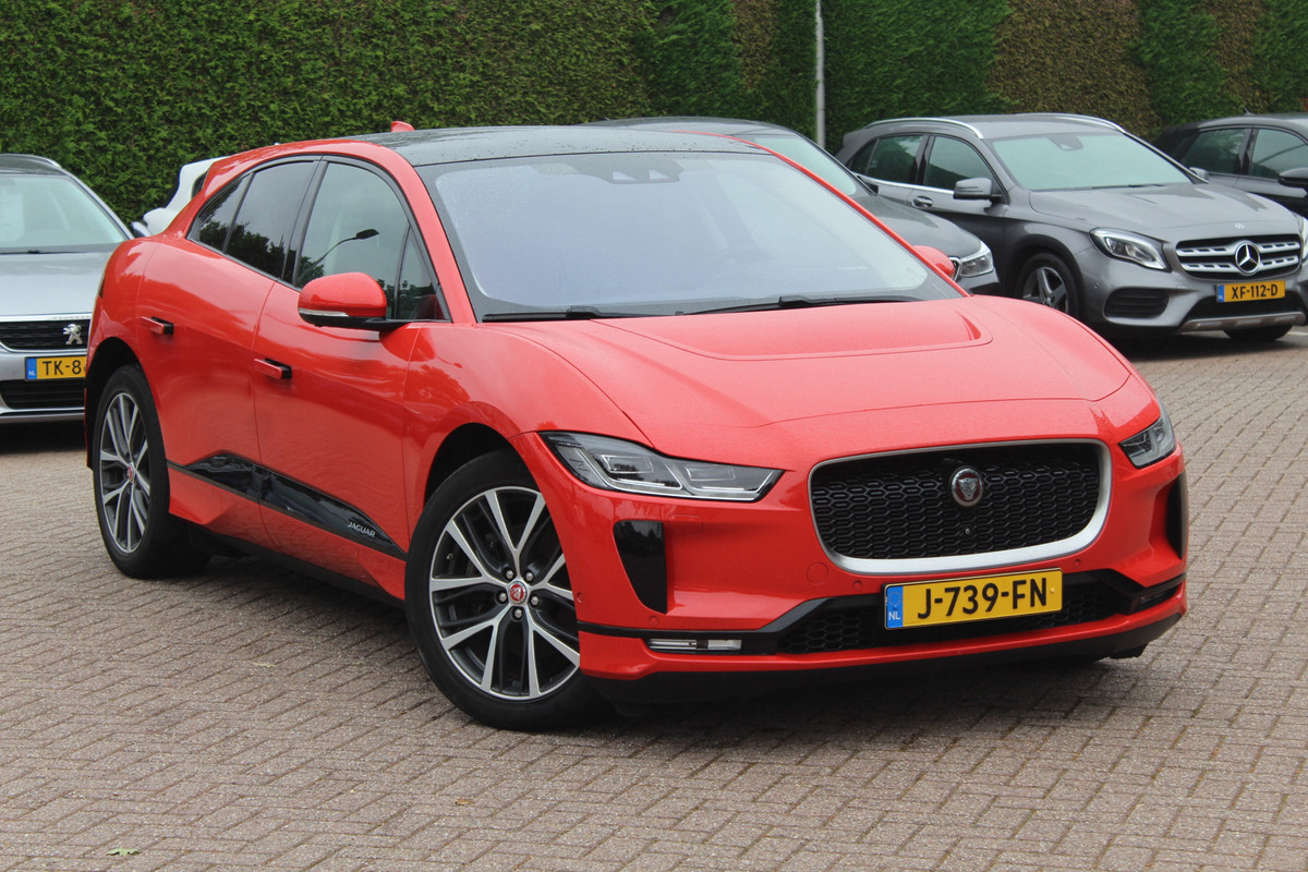 Jaguar I-PACE EV400 First Edition 90 kWh / Full option / Panoramadak / 360Camera / Head-up / Luchtvering / Leder / Meridian / Stuurverwarming