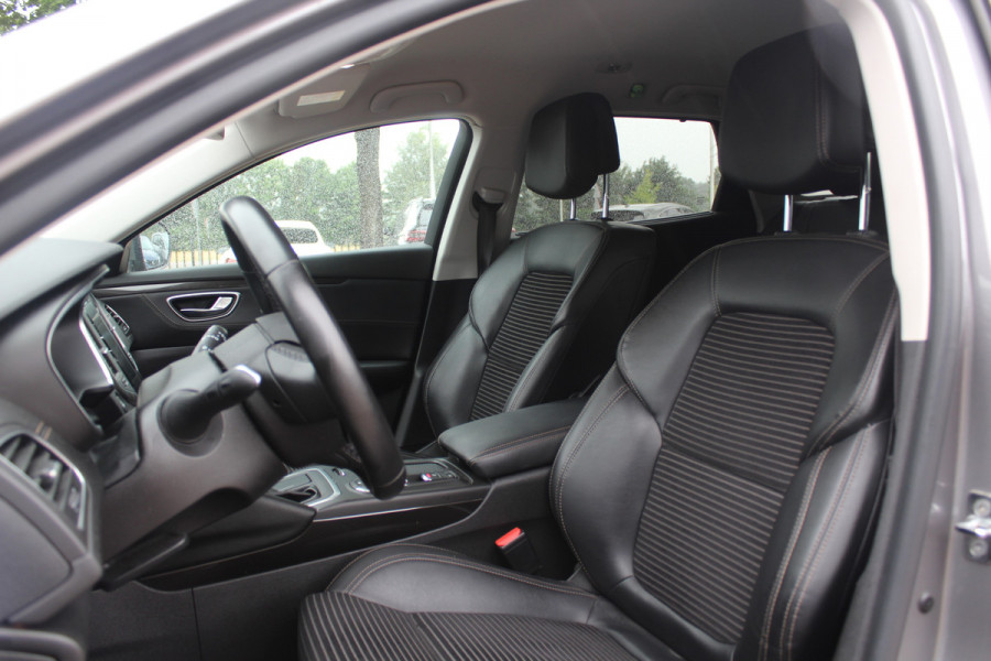 Renault Talisman Estate 1.5 dCi Intens / Navigatie / Parkeerhulp achter / Cruise Control / 18'' / Half leder / Bose / KEyless / DAB / Cruise Control